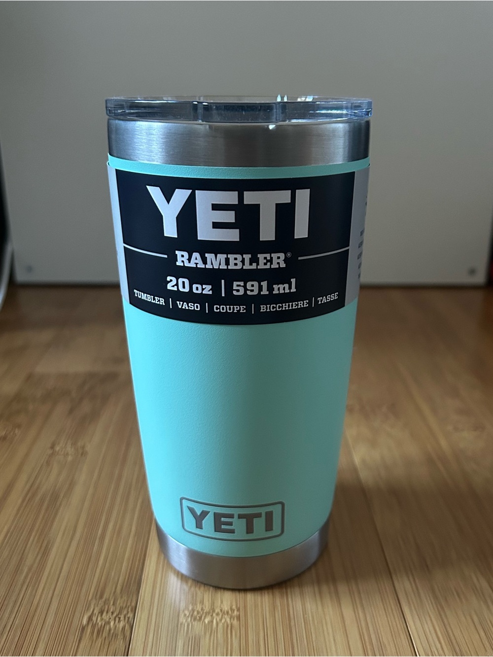 BRAND NEW 20oz Yeti Tumbler